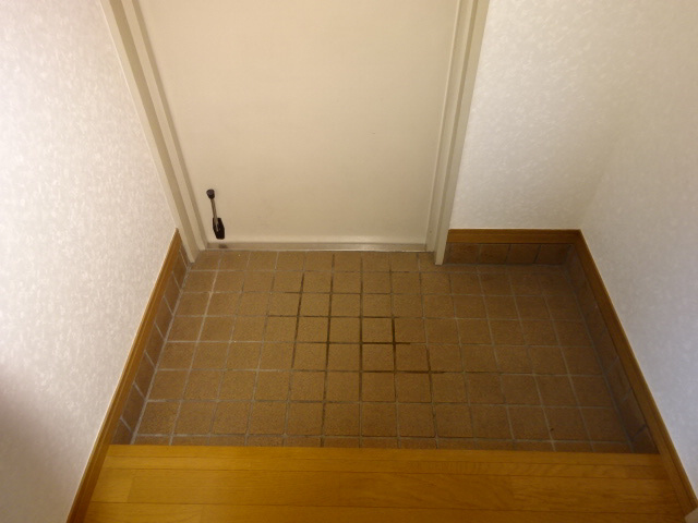 コーポ大津和の玄関