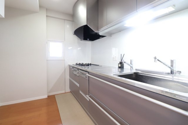 【キッチン】 | 【キッチン】ディスポーザー・食器洗い乾燥機付きで家事軽減に役立ちます☆