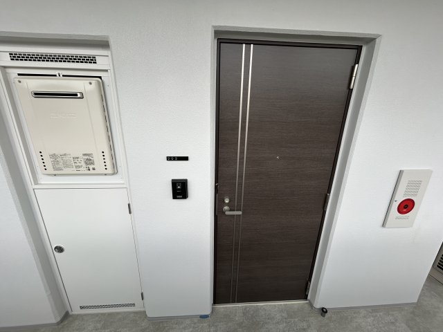 IMR BLD.の玄関