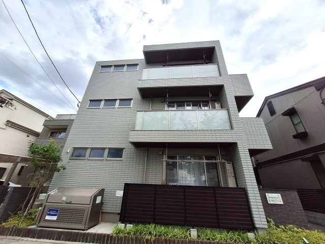 メゾン　ド　フルールのエントランス