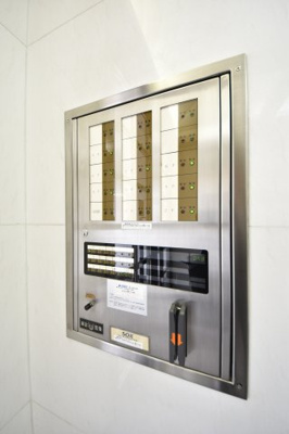 【セキュリティ】 | ヨシオカビル