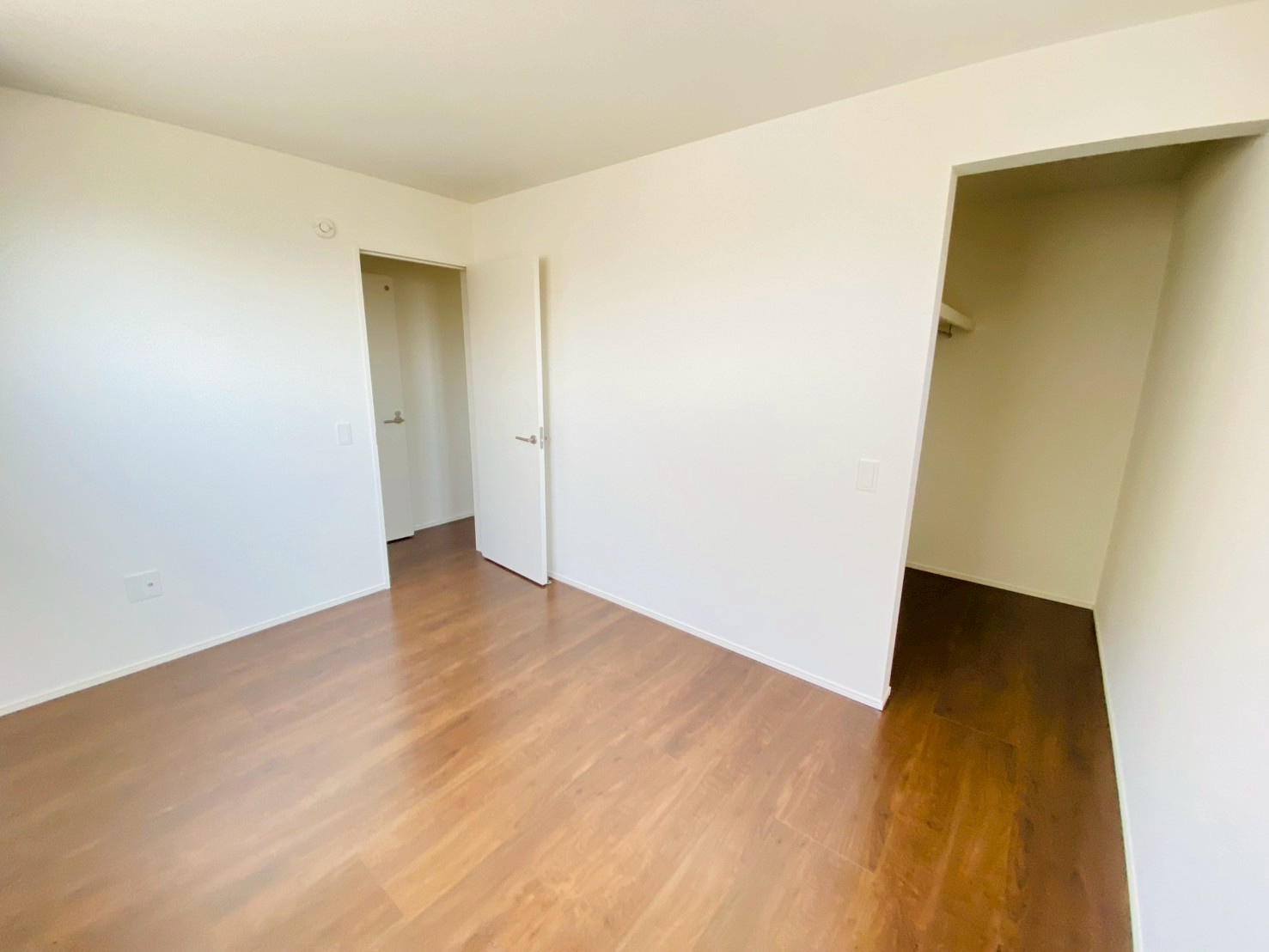 よかタウン／菊池郡大津町室11期／２号棟の洋室