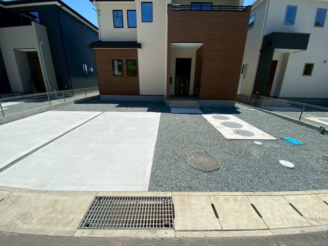 よかタウン／菊池郡大津町室11期／２号棟の駐車場