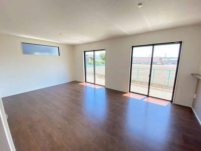 よかタウン／菊池郡大津町室11期／２号棟の居間・リビング