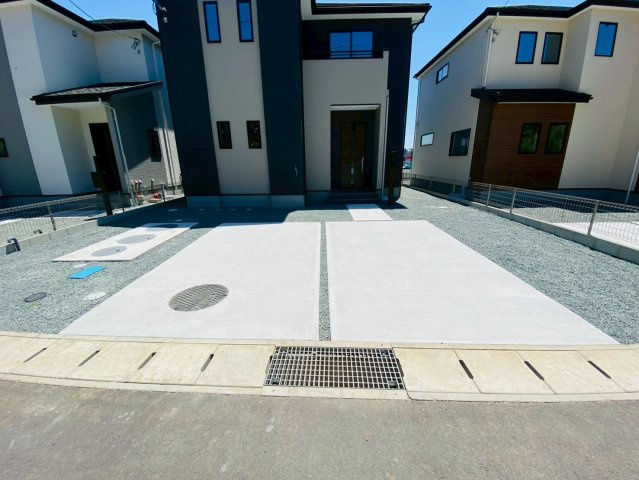 よかタウン／菊池郡大津町室11期／３号棟の駐車場