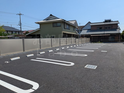 【駐車場】 | Ｃａｌｍ　Ｃｏｕｒｔ