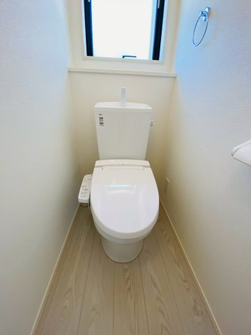 よかタウン／菊池郡大津町室11期／４号棟のトイレ