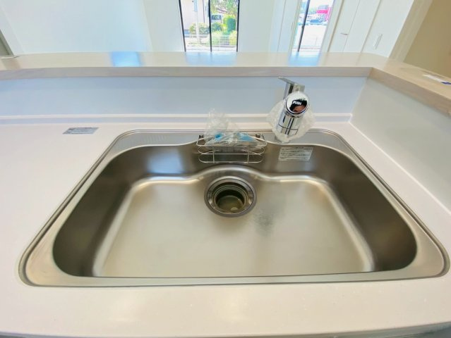 よかタウン／菊池郡大津町室11期／４号棟のキッチン