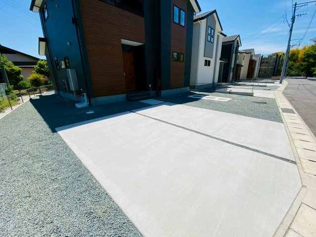 よかタウン／菊池郡大津町室11期／５号棟の駐車場