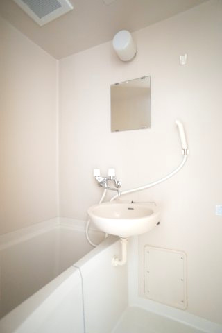 エクセル貴多川第３Ｂの浴室