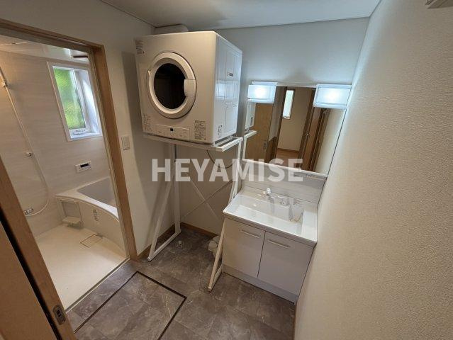 Amazing今村A棟の洗面所|※室内画像は別号室のもの