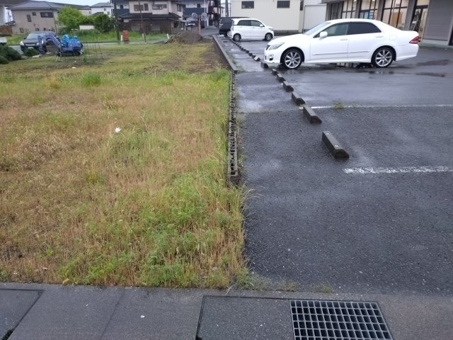 南アルプス市野牛島39坪売地