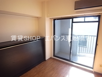 【洋室】 | ベルシェ船橋ラマージュ