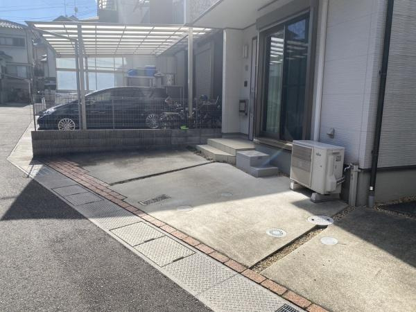 【中古戸建】向日市物集町南条「洛西口駅」3LDKの駐車場