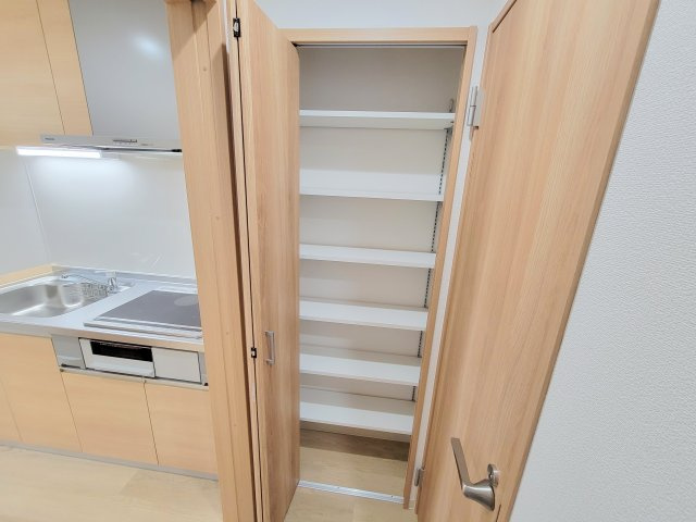 クレアール東岡町の収納