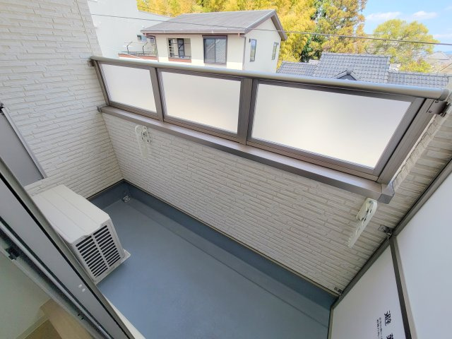 クレアール東岡町のバルコニー