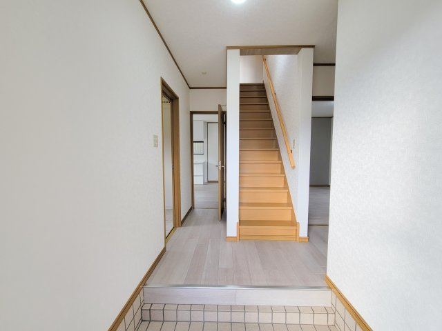 大和郡山市矢田町戸建の内装