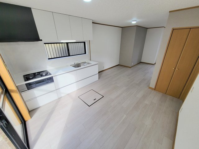 大和郡山市矢田町戸建の居間・リビング