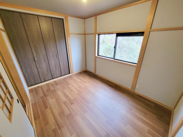 大和郡山市矢田町戸建の洋室