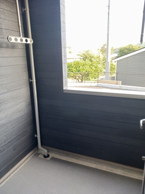 【バルコニー】 | トモズ・ヴィラⅡ