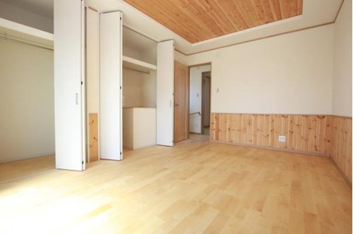 【中古戸建】向日市森本町薮路「向日町駅」3LDKの洋室