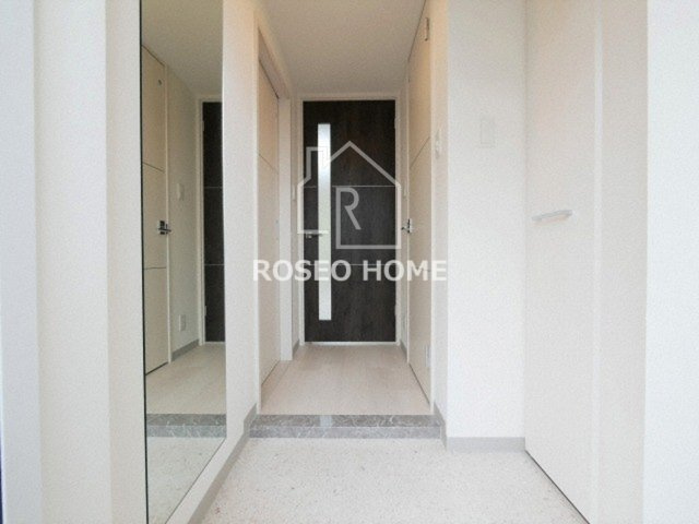 ラクスーTの玄関