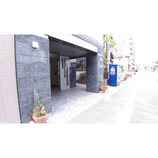 【エントランス】