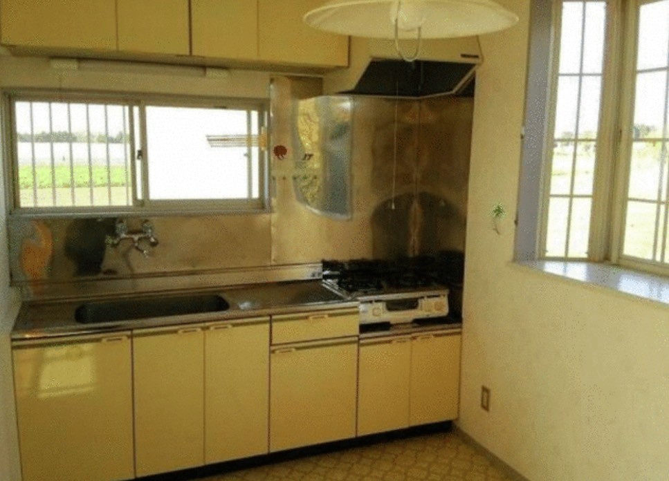 鉾田市汲上　中古戸建のキッチン