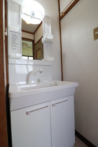 福永コーポの独立洗面台