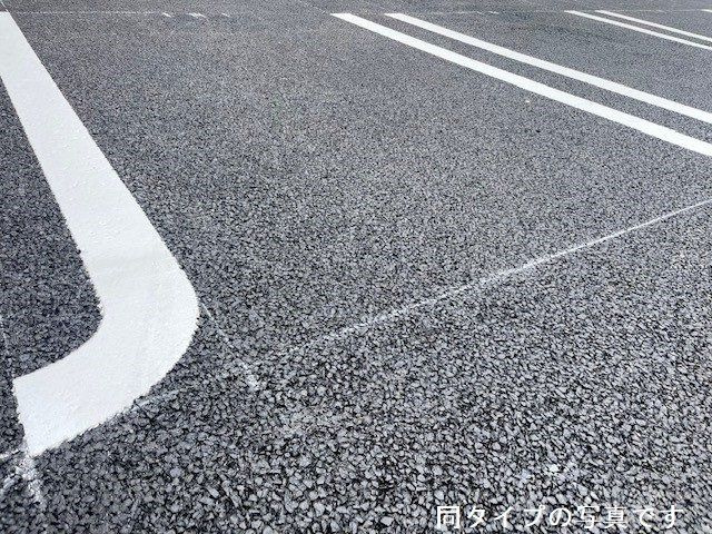 【駐車場】 | メゾン　リヴィエール　Ⅶ | カースペースがあります