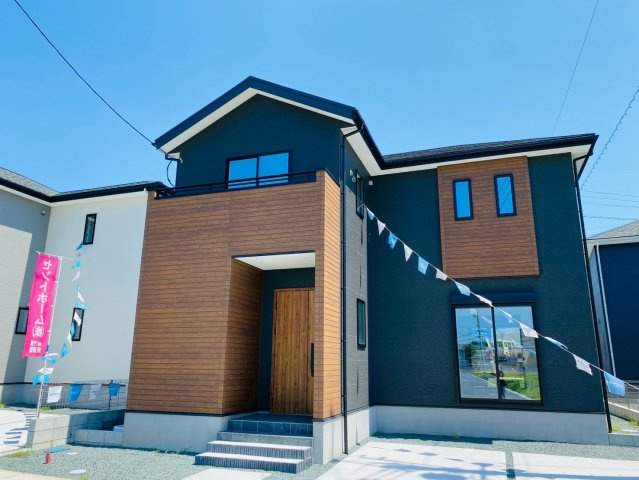 よかタウン／益城町大字広崎2期／２号棟の外観|人気の配色です♪お洒落な外観です。