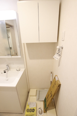 ★過去募集時の写真です◆収納棚付きの洗濯機置場◆