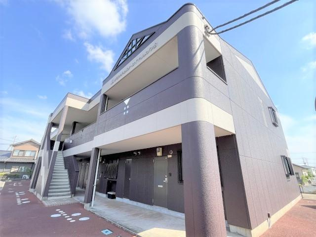 グランチェスタ・ロイヤルメゾンＢの外観|外観写真（昼）