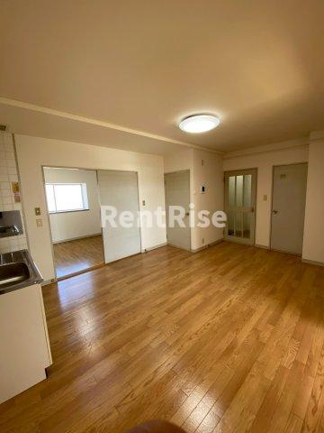 パークサイド三ツ井の居間・リビング