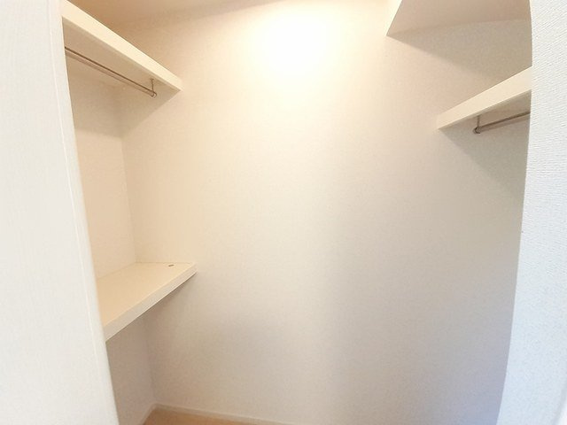 朝倉郡筑前町依井のアパートの収納