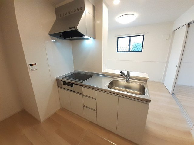 朝倉郡筑前町依井のアパートのキッチン