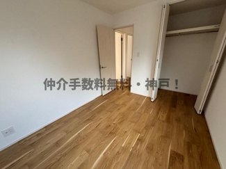 【洋室】 | 神戸市垂水区神陵台７丁目　新築戸建1号地　仲介手数料無料！ | ゆったりした洋室です