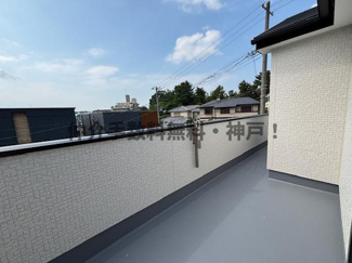 【バルコニー】 | 神戸市垂水区神陵台７丁目　新築戸建1号地　仲介手数料無料！ | 暖かな日差しのふりそそぐバルコニー