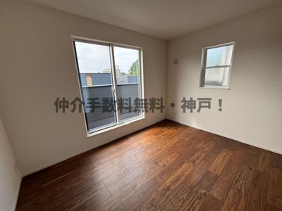 【洋室】 | 神戸市垂水区神陵台７丁目　新築戸建２号地　仲介手数料無料！ | きれいな洋室です