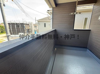 【バルコニー】 | 明石市北王子町　新築戸建9号棟　仲介手数料無料！ | バルコニーがあります