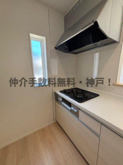 【キッチン】 | 明石市北王子町　新築戸建9号棟　仲介手数料無料！ | 使いやすいキッチンです