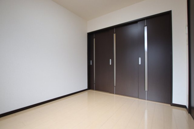 【洋室】 | フローラ河内長野