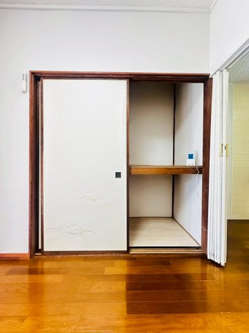 妙法寺東谷テラスハウスの収納