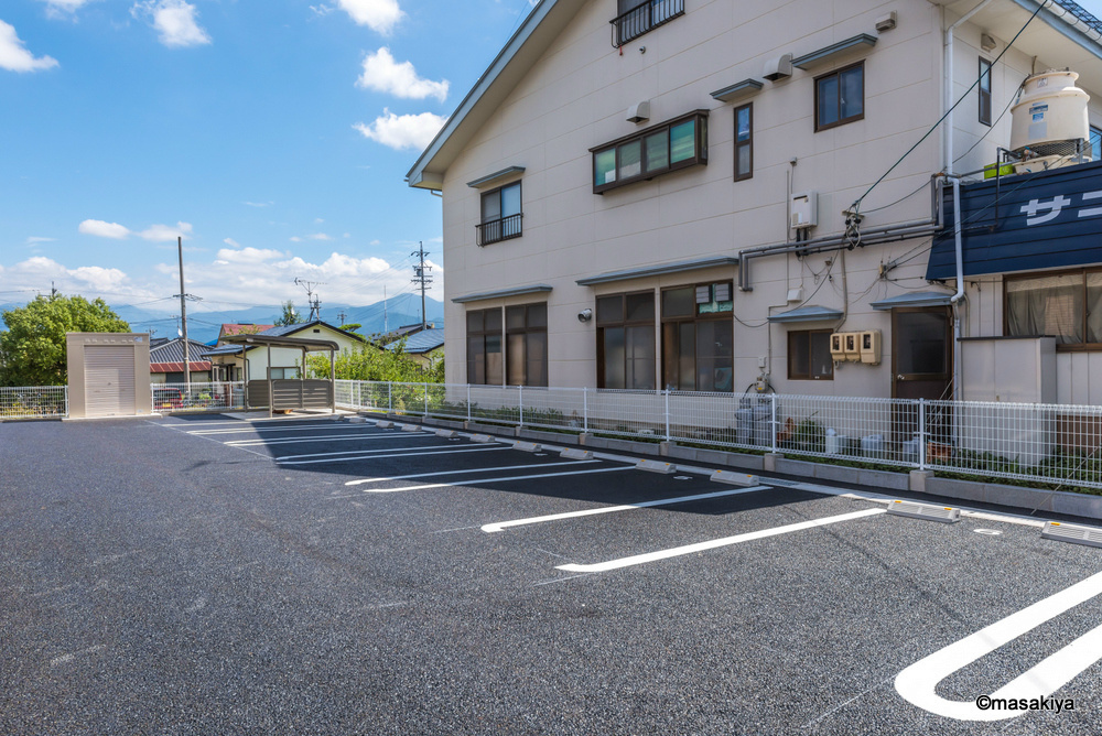 フリーデの駐車場|駐車場