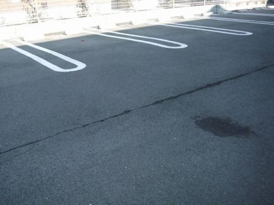 【駐車場】 | ブリーズ　アレイ