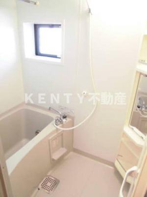 【浴室】 | ロジュマンF・K | ゆったり過ごせるお風呂です