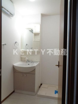 【洗面所】 | ロジュマンF・K | 使いやすい洗面所です