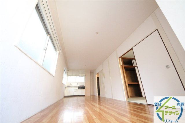 松の内コーポの居間・リビング|※類似部屋