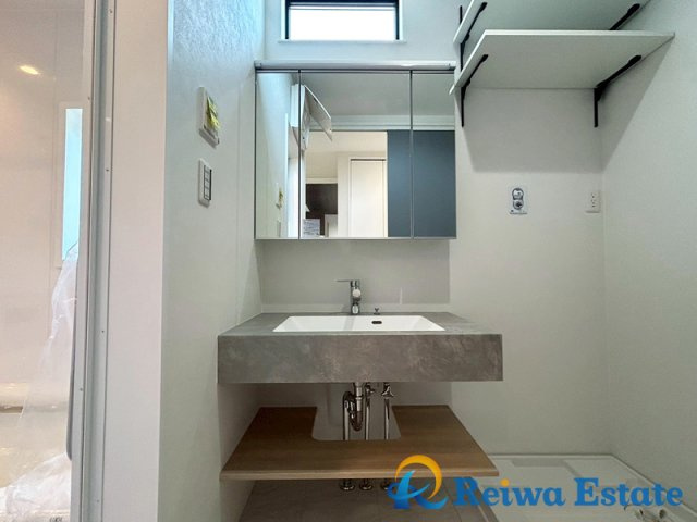 新築戸建　高座郡寒川町田端の独立洗面台