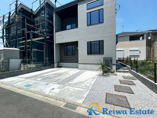 新築戸建　高座郡寒川町田端の駐車場